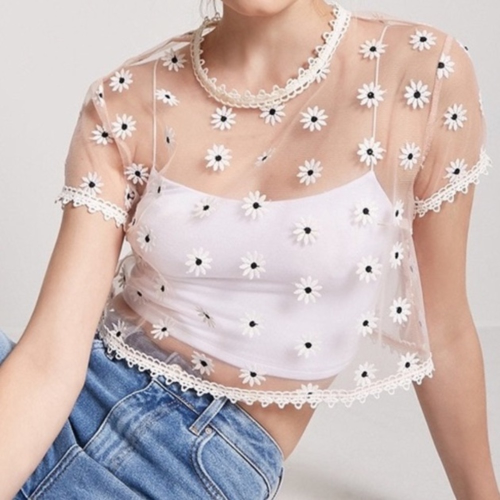 🎈Sale🎈Forever 21 Sheer Daisy Crop Top/No Cami Included